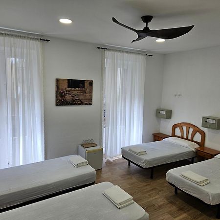 Hostal Miralva Мадрид Экстерьер фото